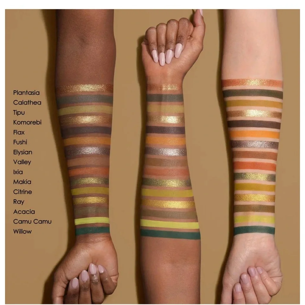 Natasha Denona Glam Green and Gold Yucca Eyeshadow Palette - Picture 3 of 4